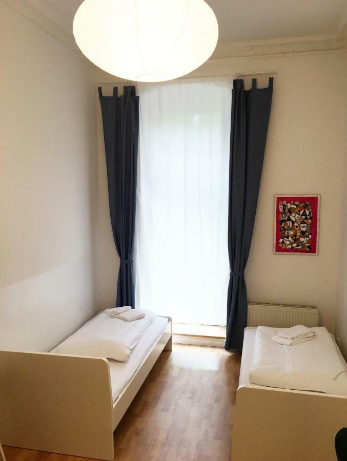 Downtown Apartment Berlin Friedrichshain Екстер'єр фото