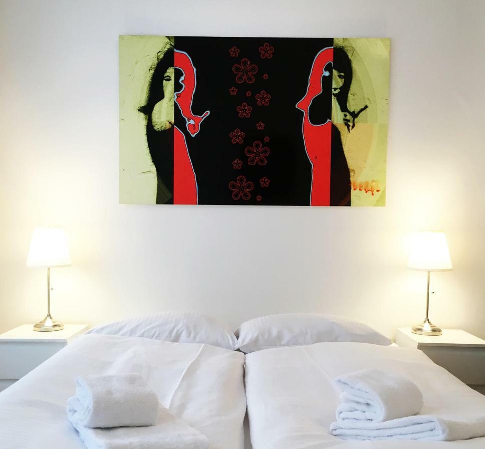 Downtown Apartment Berlin Friedrichshain Екстер'єр фото