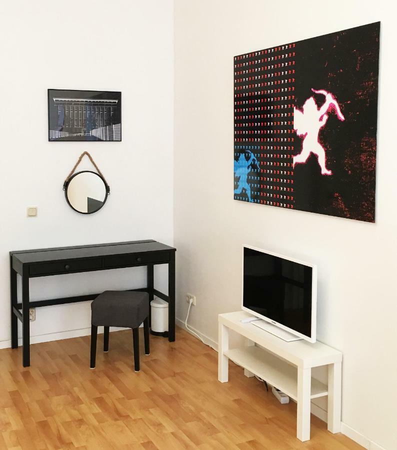 Downtown Apartment Berlin Friedrichshain Екстер'єр фото