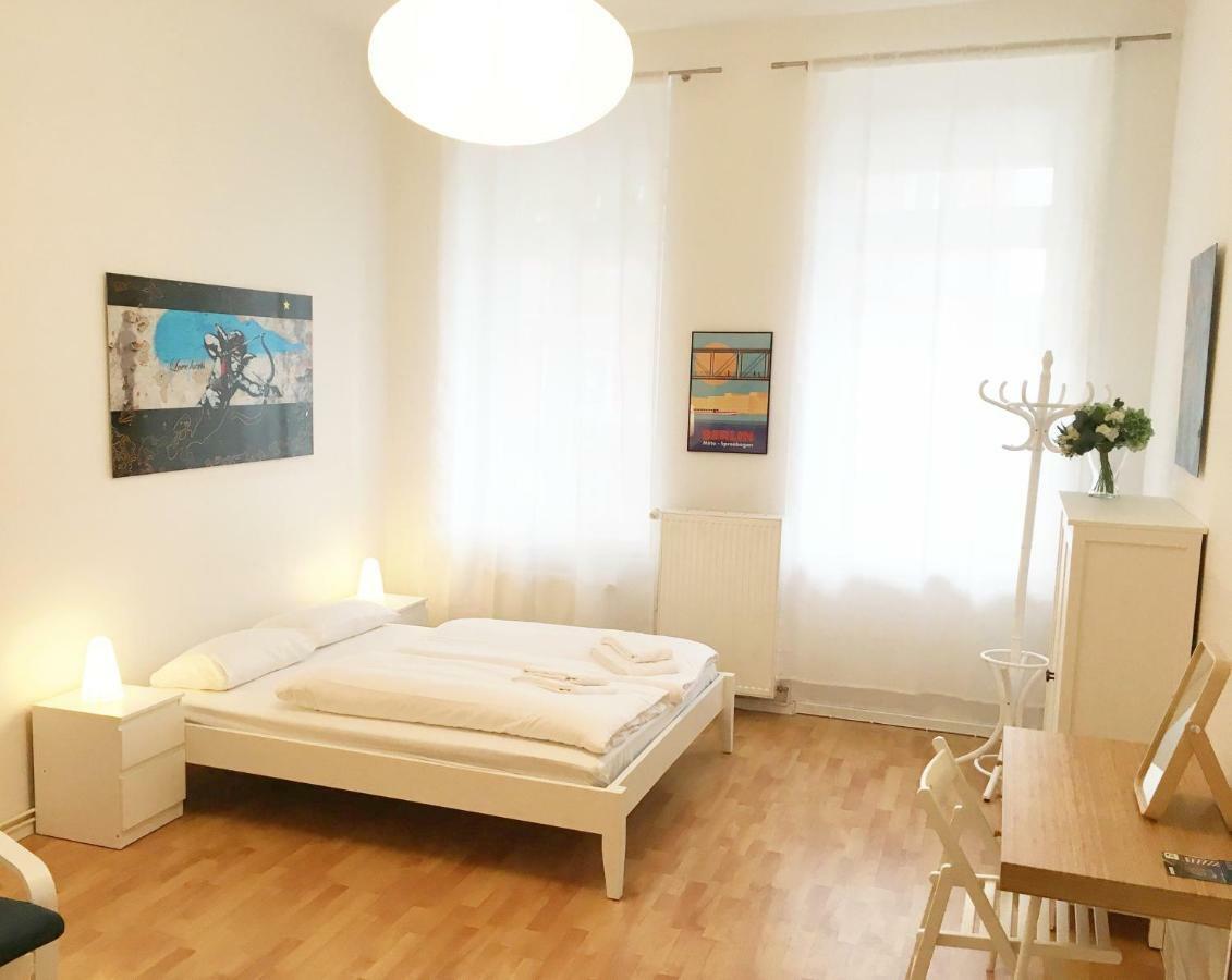 Downtown Apartment Berlin Friedrichshain Екстер'єр фото